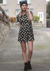 DAISY PRINT DRESS & CHUNKY BOOTS