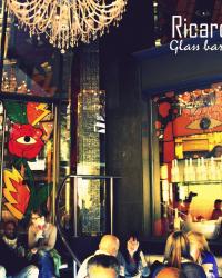 RICARDO CAVOLO. GLASS ART URBAN