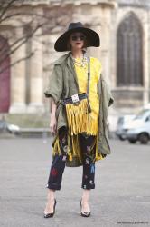 # Ploy Chava, Paris.