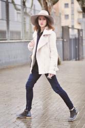 Sleeve Zipper Wool Coat