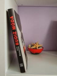 new in: book "Budiž móda"