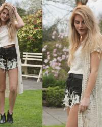FOREVER 21 S/S DIY: BLEACHED HIGH WAISTED SHORTS