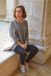 Le pull gris extra large : Version #2 - City tour