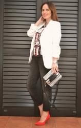 WHITE BLAZER LOOK 