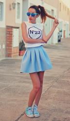 TENDENCIA: LOOK EN AZUL PASTEL 