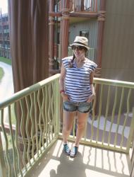 Outfit: Disney Style (Get Ready to do Some Walking!)