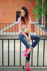 CAMISETA DE UNICORNIO Y ZAPATOS ROSAS 