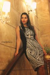 Fashion Tips for Wearing a Classic Sheath Dress