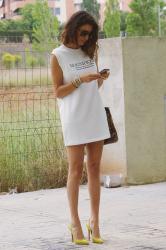 Vestido Blanco Louboutin Mostaza