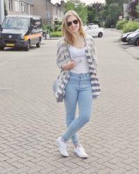 OOTD: Bleached Blue