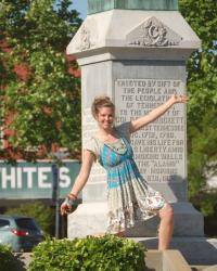 Lawrenceburg :: Summer Dress & Sandals