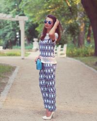 PRINTED TWO-PIECE SUIT || Blue Short Sleeve Geometric Print Top With Pant