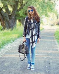 CASUAL WEEKEND | LEATHER BIKER JACKET & ADIDAS SHOES