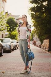 FLORAL BLAZER