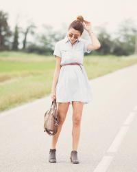 DENIM DRESS & GIVENCHY NIGHTINGALE