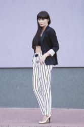Black stripes...