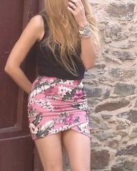 FLORAL SKIRT