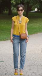 Mustard heels and boyfriend jeans