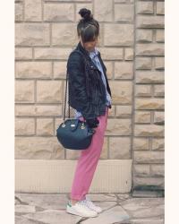 Le look du jour sur le blog, avec un beau pantalon tout rose💕! www.yummy-yo.com #zara #hm #stansmith #asos #lookdujour