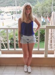 Vakantie Outfit #5 - Blue Crop Top