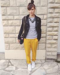 Un peu tard, mais c'était l'outfit du jour! Pant #Zara, marinière #PetitBateau, #StanSmith, et perfecto #Asos!