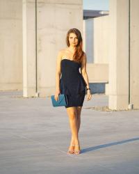 PARTY LOOK | NAVY BLUE DRESS & SILVER HEELS