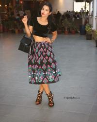 Fashion How to style midi Skirt / Dress | My take