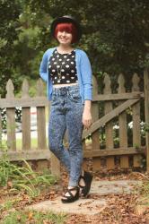 Outfit: Acid Wash Skinny Jeans, Polka Dot Top, Blue Cardigan, & a Black Boater Hat