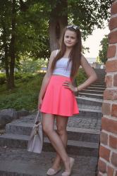 Pink skirt :)