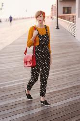 mustard + navy on the long beach boardwalk ♥