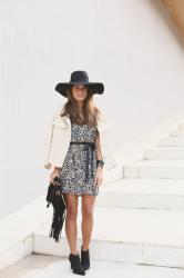 leopard dress and a big hat