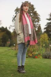 Autumn look: Vintage scarf