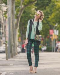 BARCELONA: GREEN TARTAN OUTFIT