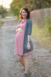 Maternity Style: Remixing a Summer Dress 