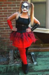 *a harley quinn halloween*