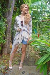{Outfit}: The Boho Chic Poncho Trend