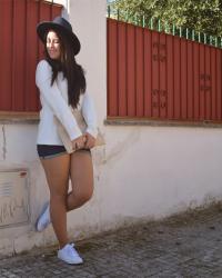 Blue and white look