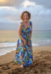 MAI TAIS : : MACADAMIA NUTS : : AND MY MAUI MAXI DRESS 