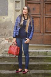Look casual in rosso e blu 