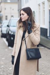 PREVIEW | CAMEL COAT