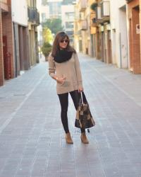 Look. Camel&Black colours