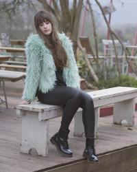 OUTFIT: So Shaggy - Mint VILA Jacket