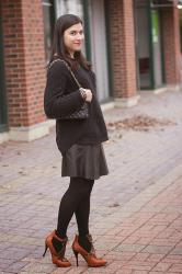 {outfit} Luxe Leather with an Oversized Sweater