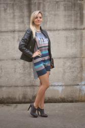 OUTFIT: GRAY DRESS AND LEATHER JACKET