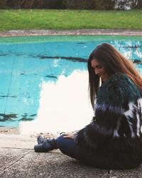 POOL WINTER