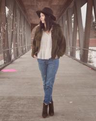 Fringe On A Bridge