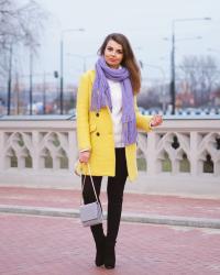 YELLOW COAT