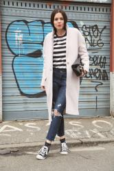 Minimal Look: strisce, converse, chic. In partenza per un mese!