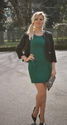 OUTFIT: GREEN DRESS AND BLACK JACKET