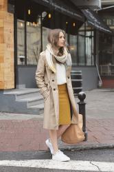 Trench coat and sneakers
